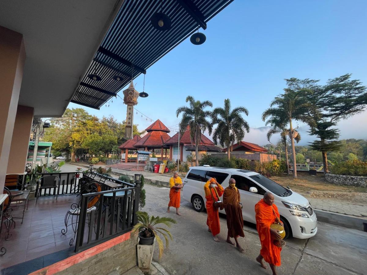 Saranya River House สรัญญาริเวอร์เฮาส์ Mae Ai Exteriér fotografie