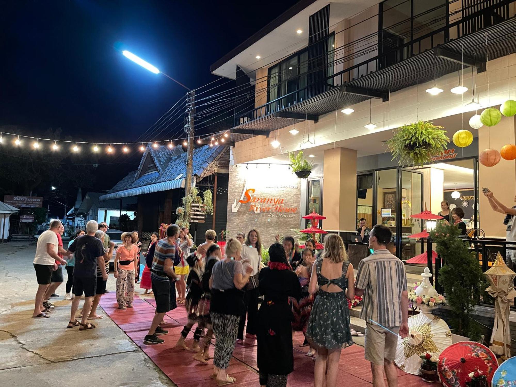 Saranya River House สรัญญาริเวอร์เฮาส์ Mae Ai Exteriér fotografie