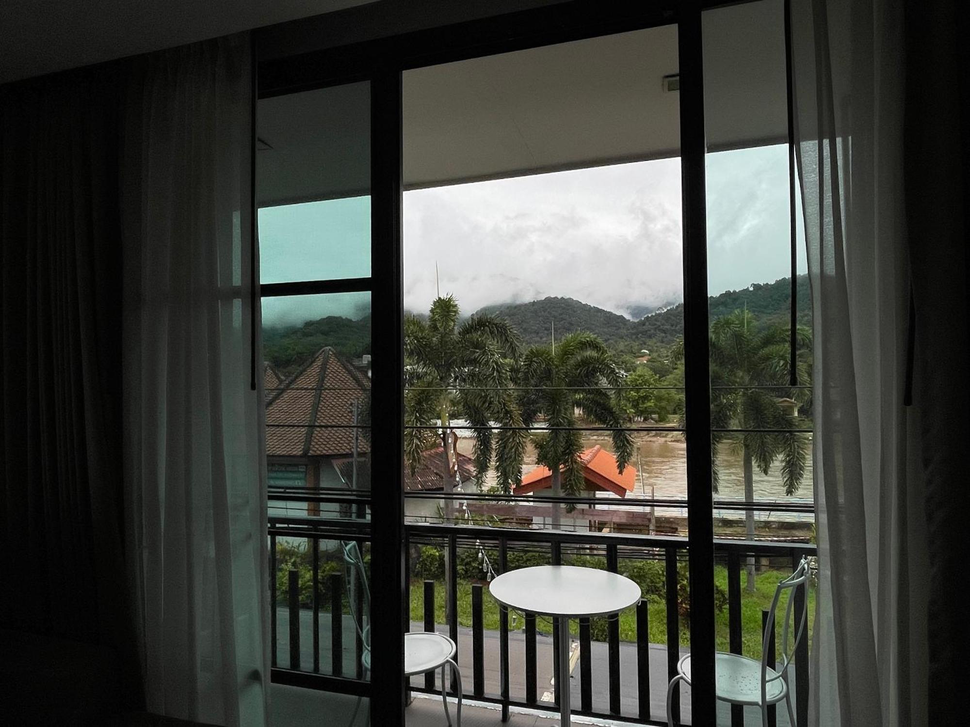 Saranya River House สรัญญาริเวอร์เฮาส์ Mae Ai Exteriér fotografie