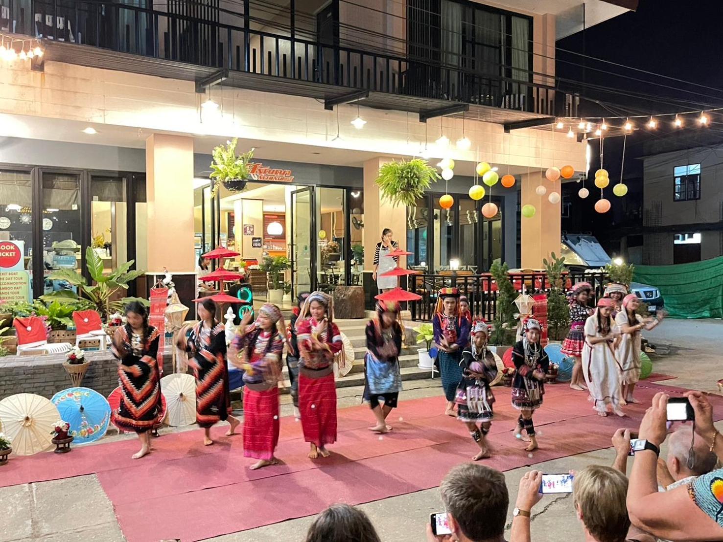Saranya River House สรัญญาริเวอร์เฮาส์ Mae Ai Exteriér fotografie